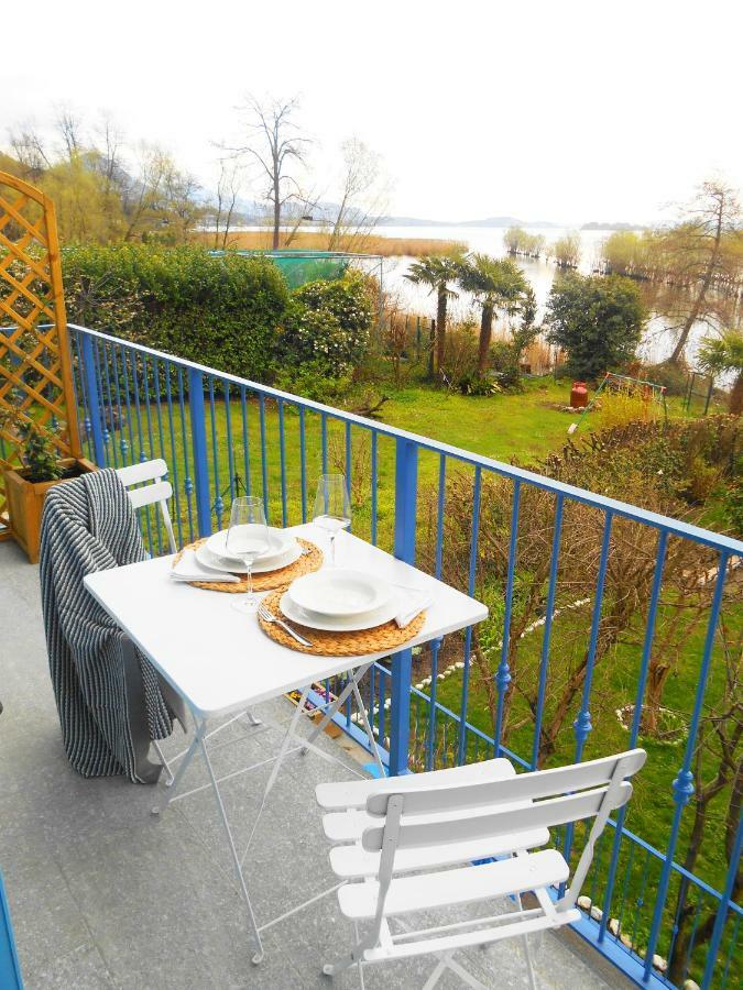 Una finestra sul lago..Appartamento Verbania Exterior foto